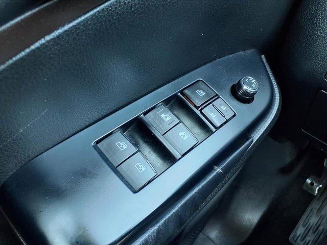 used 2014 Toyota Highlander car, priced at $15,995