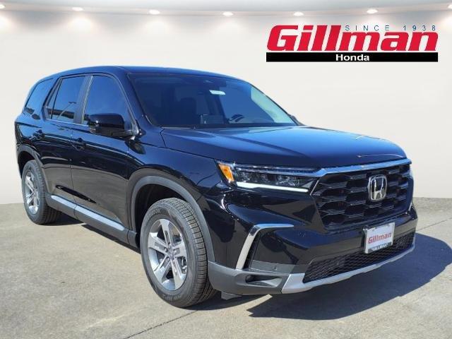 new 2025 Honda Pilot car, priced at $44,950