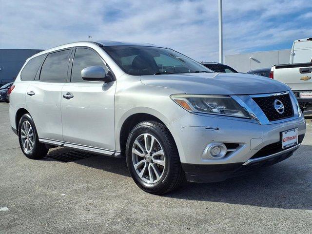used 2014 Nissan Pathfinder car, priced at $8,995