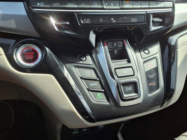 used 2025 Honda Odyssey car, priced at $43,995