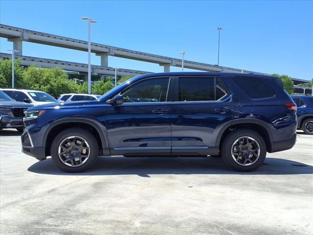 new 2025 Honda Pilot car, priced at $48,950