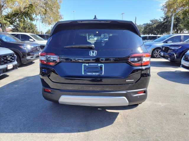 new 2025 Honda Pilot car, priced at $44,995