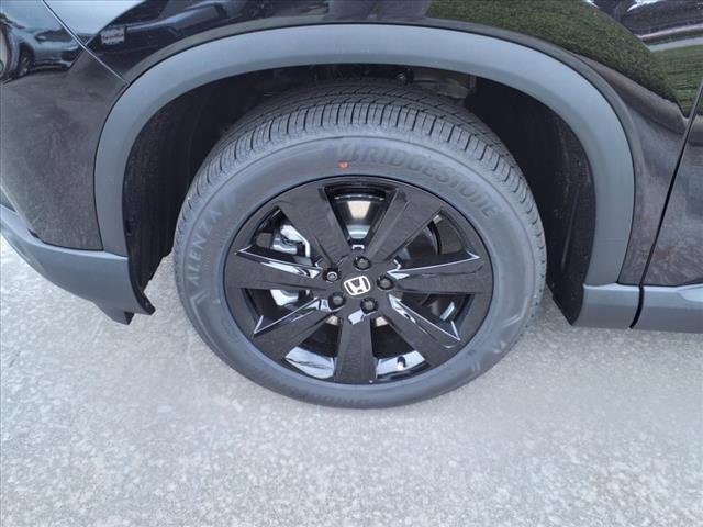 new 2025 Honda Pilot car, priced at $56,030