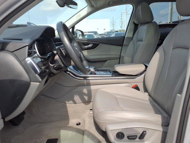 used 2020 Audi Q7 car, priced at $28,995
