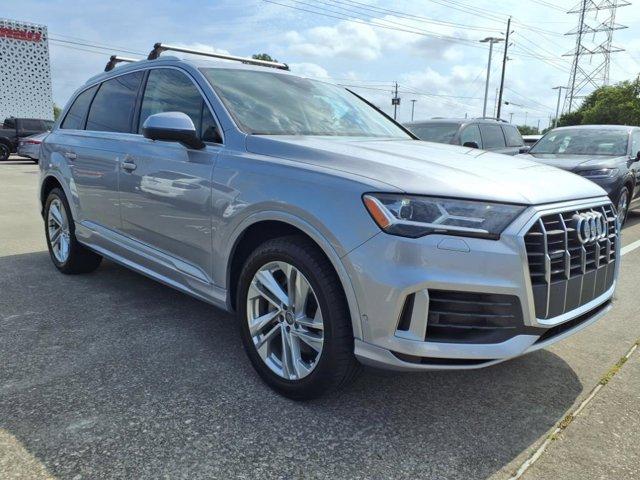 used 2020 Audi Q7 car, priced at $28,995
