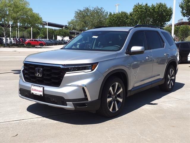 new 2025 Honda Pilot car, priced at $51,050