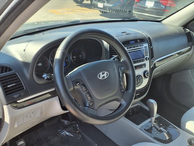 used 2009 Hyundai Santa Fe car, priced at $9,000