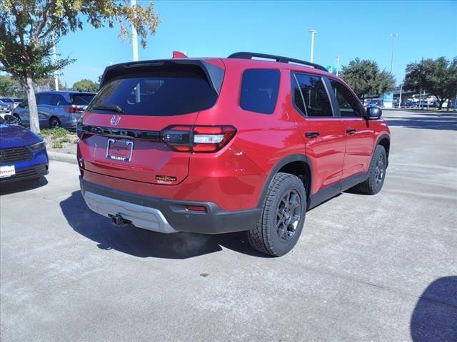 new 2025 Honda Pilot car, priced at $51,350