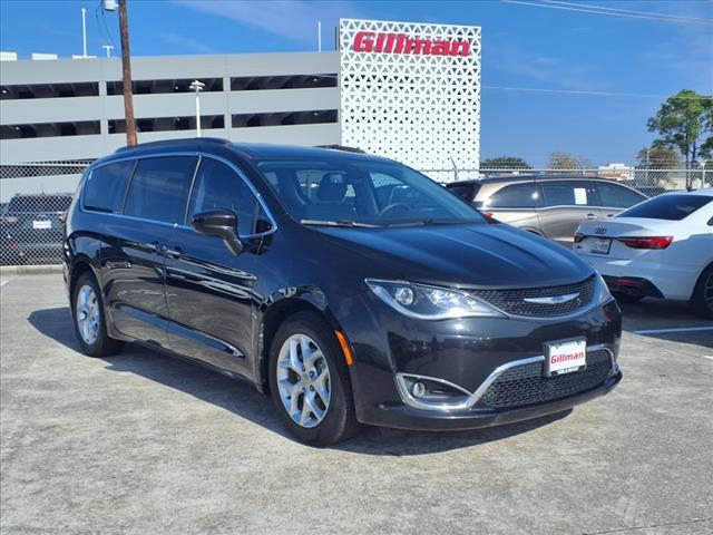 used 2020 Chrysler Pacifica car, priced at $15,795