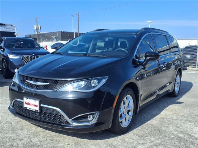 used 2020 Chrysler Pacifica car, priced at $15,795