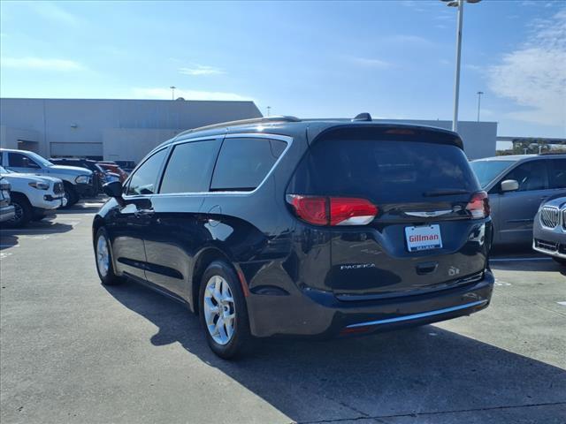 used 2020 Chrysler Pacifica car, priced at $15,795