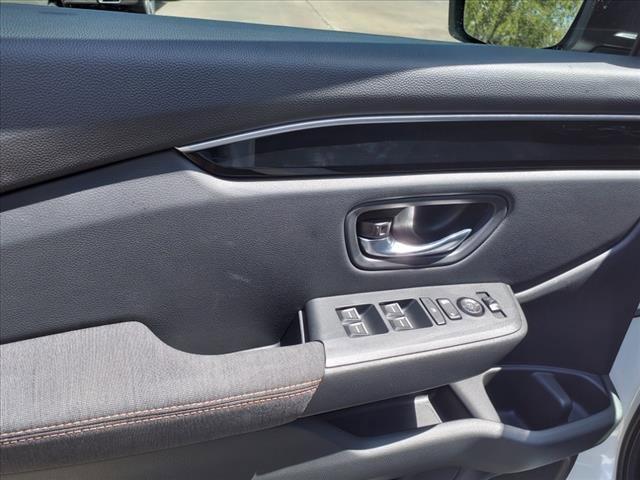 new 2025 Honda Pilot car, priced at $41,650