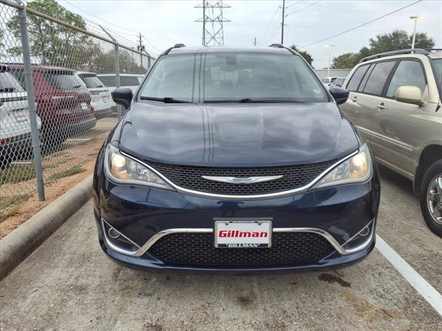 used 2017 Chrysler Pacifica car, priced at $24,000