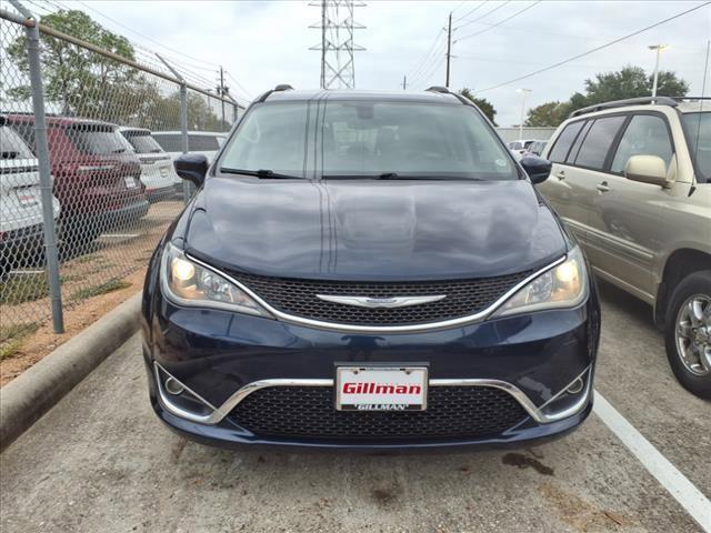 used 2017 Chrysler Pacifica car, priced at $24,000