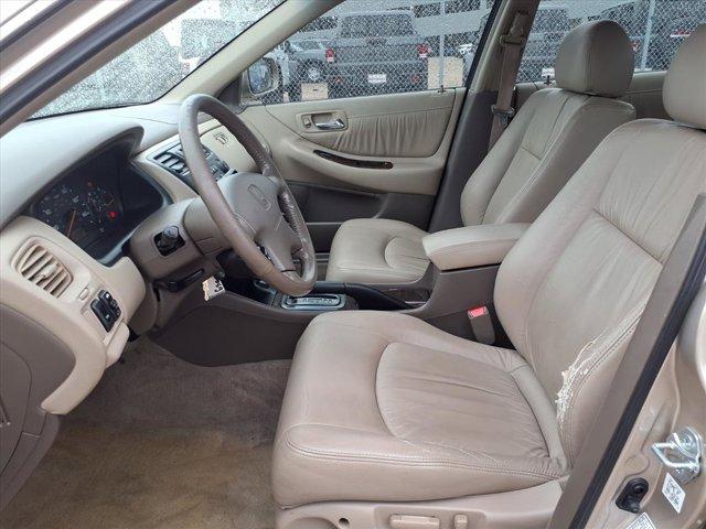 used 2001 Honda Accord car, priced at $5,995