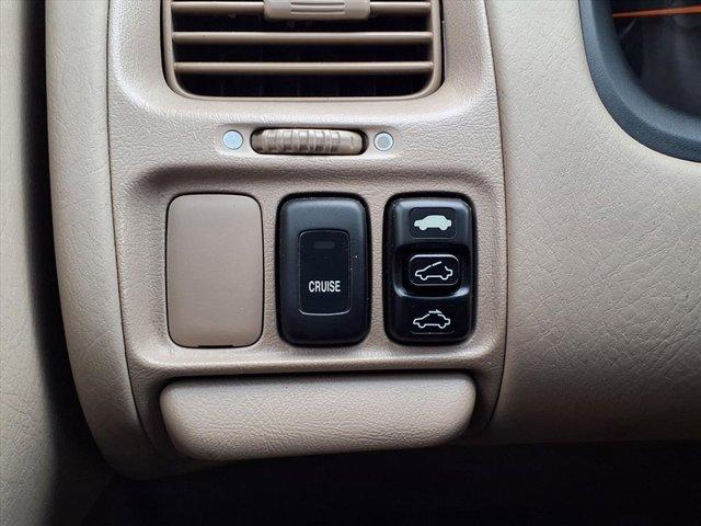 used 2001 Honda Accord car, priced at $5,995