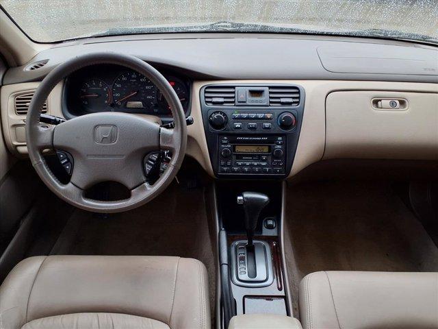 used 2001 Honda Accord car, priced at $5,995