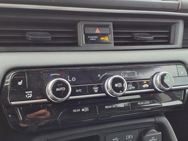 used 2023 Honda Pilot car, priced at $36,995