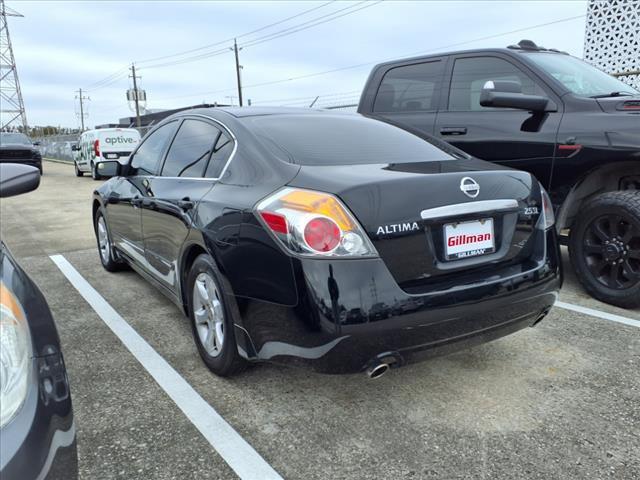 used 2009 Nissan Altima car, priced at $10,000