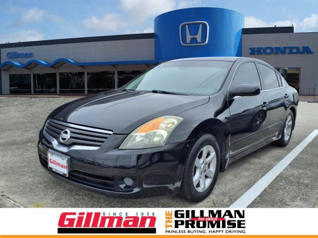 used 2009 Nissan Altima car, priced at $10,000