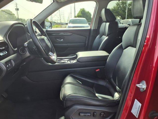 used 2023 Honda Pilot car, priced at $35,995