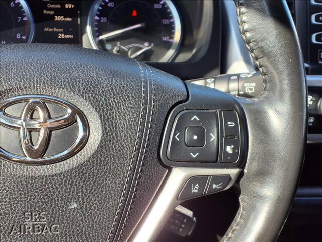 used 2018 Toyota Highlander car, priced at $24,495