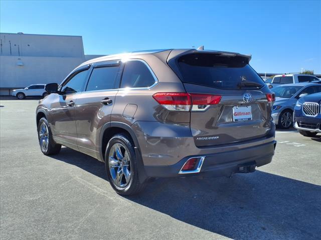 used 2018 Toyota Highlander car, priced at $24,495