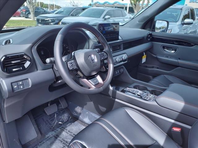 new 2025 Honda Pilot car, priced at $50,850
