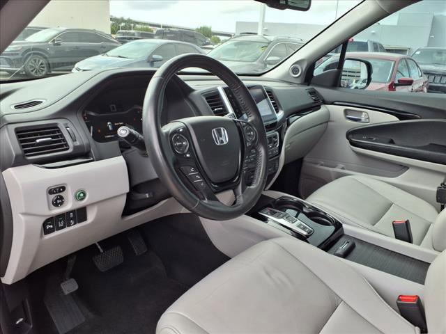 used 2016 Honda Pilot car, priced at $17,995