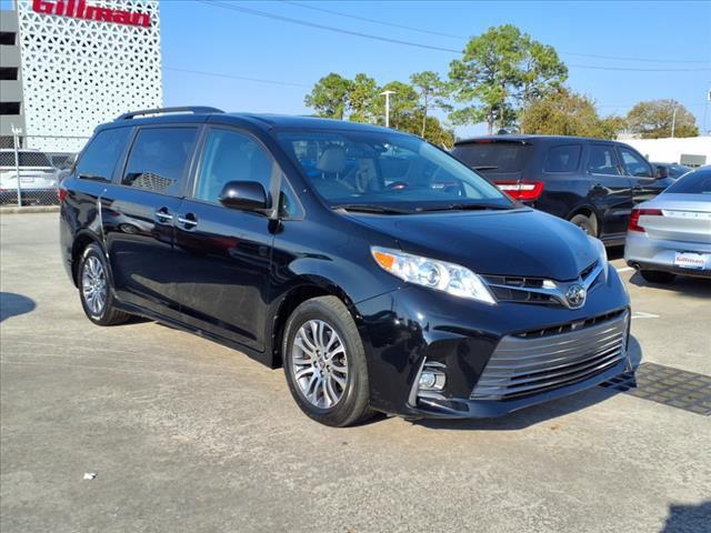 used 2020 Toyota Sienna car, priced at $31,995