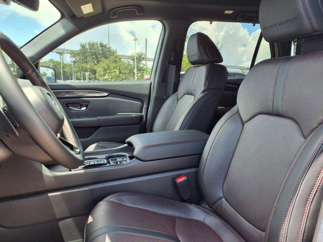 new 2025 Honda Pilot car, priced at $57,475