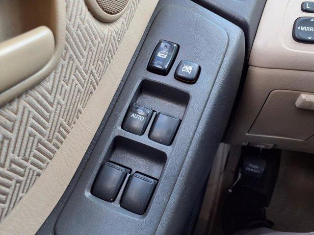 used 2003 Toyota Highlander car, priced at $6,995