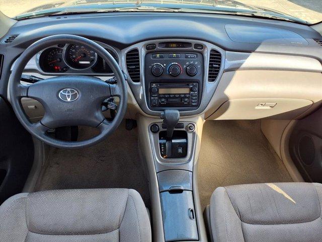 used 2003 Toyota Highlander car, priced at $6,995