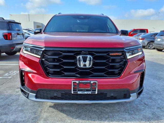 used 2025 Honda Pilot car, priced at $45,995