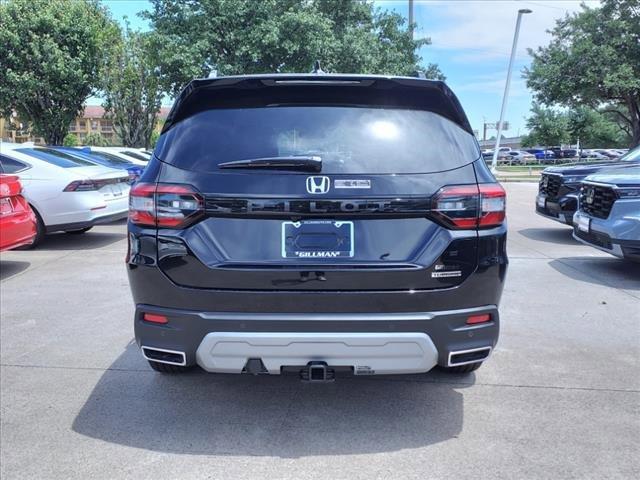 new 2025 Honda Pilot car, priced at $50,615