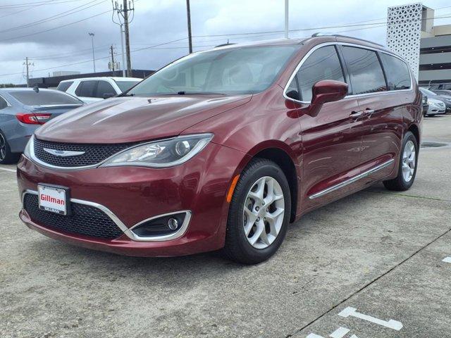 used 2019 Chrysler Pacifica car, priced at $15,795