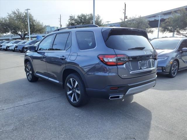 new 2025 Honda Pilot car, priced at $51,050
