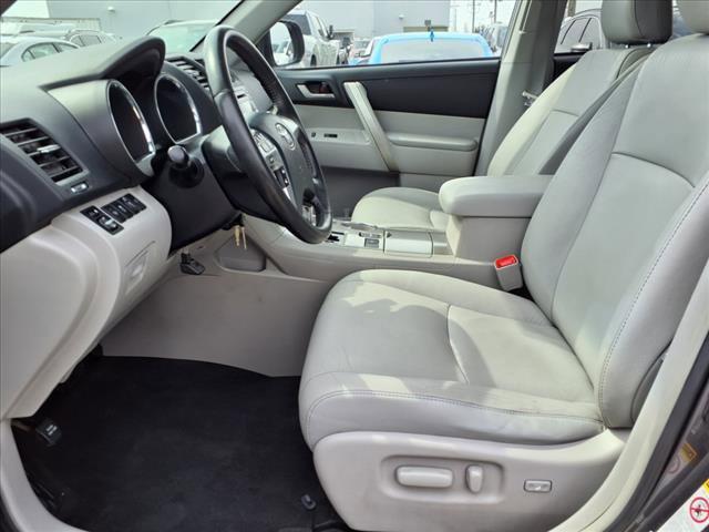 used 2011 Toyota Highlander car, priced at $11,995