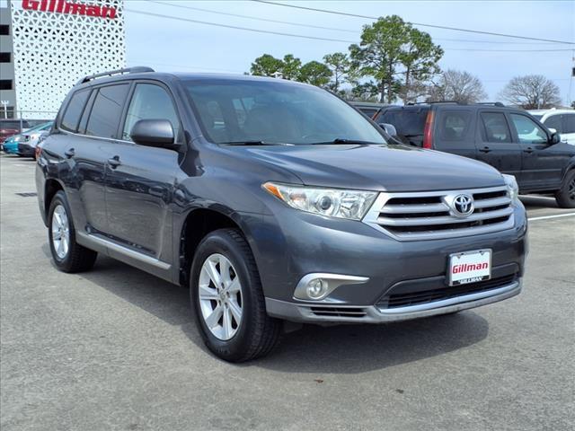 used 2011 Toyota Highlander car, priced at $11,995