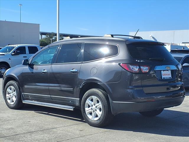 used 2015 Chevrolet Traverse car, priced at $11,000