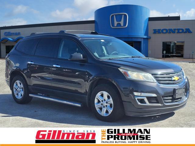 used 2015 Chevrolet Traverse car, priced at $11,000