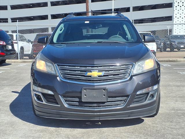 used 2015 Chevrolet Traverse car, priced at $11,000