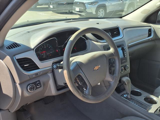 used 2015 Chevrolet Traverse car, priced at $11,000