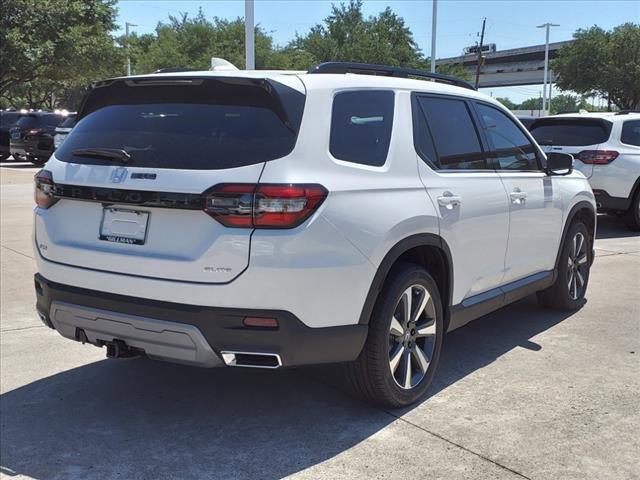 new 2025 Honda Pilot car, priced at $56,705