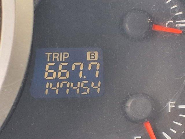used 2011 Mazda CX-7 car, priced at $10,000