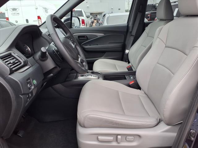 used 2022 Honda Passport car, priced at $29,495