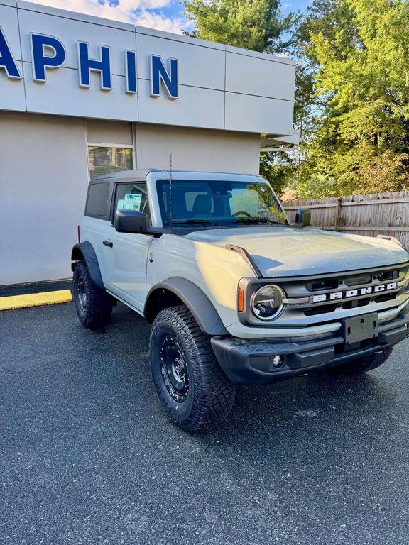 new 2024 Ford Bronco car, priced at $48,158