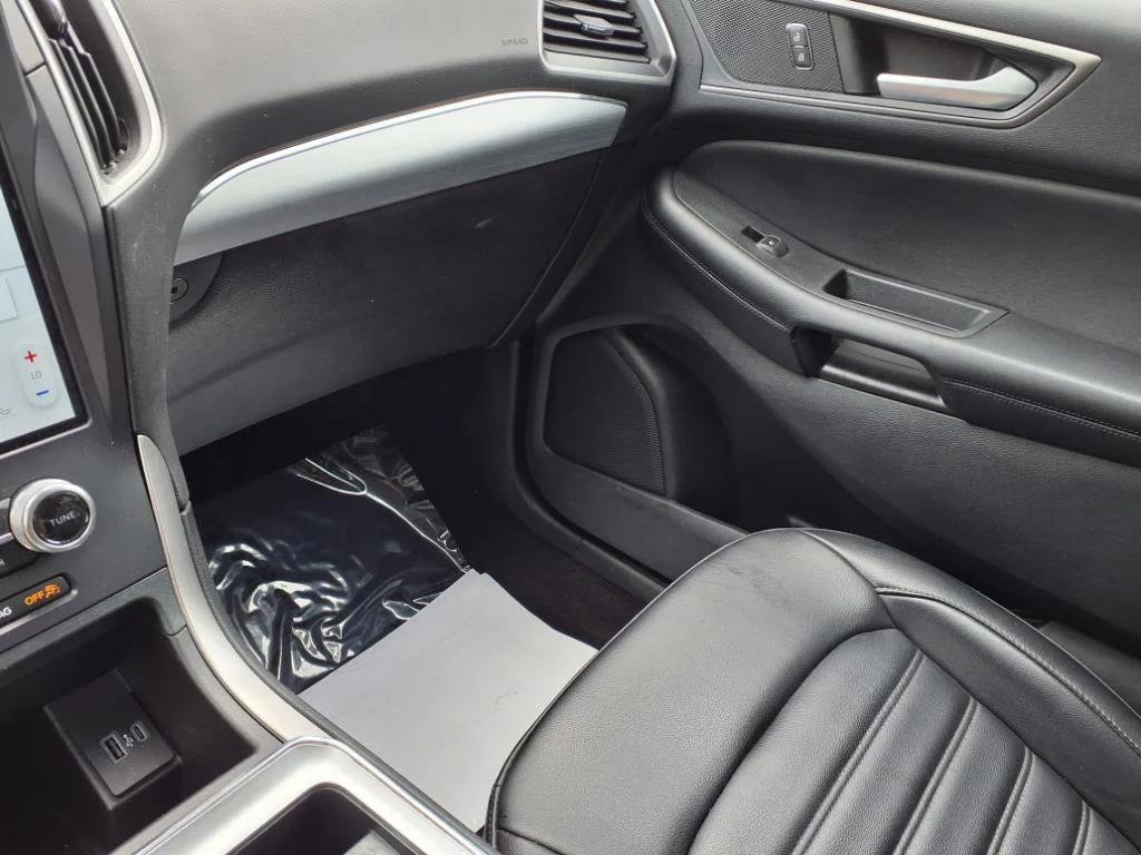 used 2022 Ford Edge car, priced at $28,988