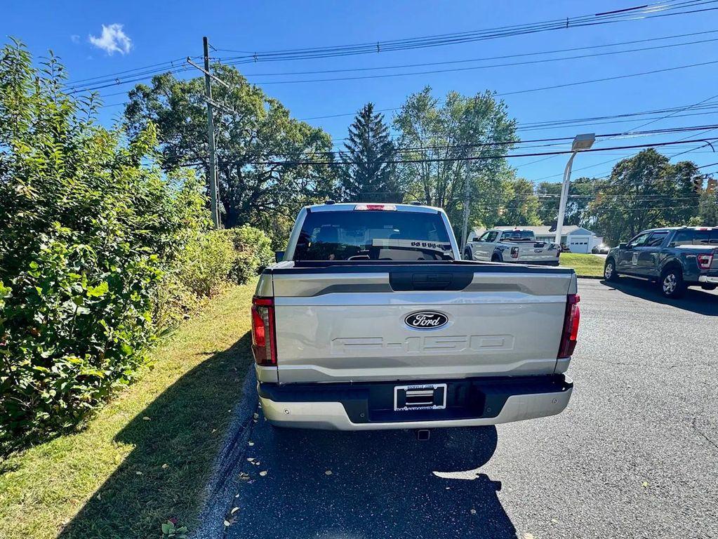 new 2025 Ford F-150 car, priced at $52,772