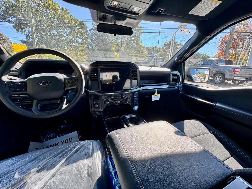 new 2025 Ford F-150 car, priced at $52,772